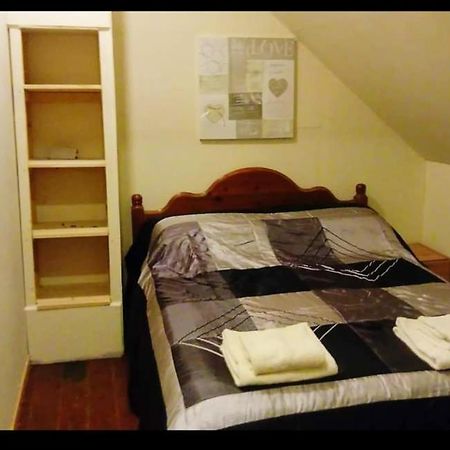 Gouarec Bed & Breakfast Lanrivain Ngoại thất bức ảnh